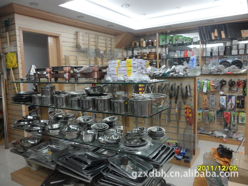 如何选择适合的厨房用品批发商家？